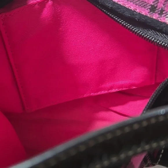 Mini Coach - Picture 6 of 14